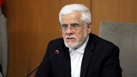 ادای احترام معاون اول رئیس‌جمهور به شجاعت خبرنگاران