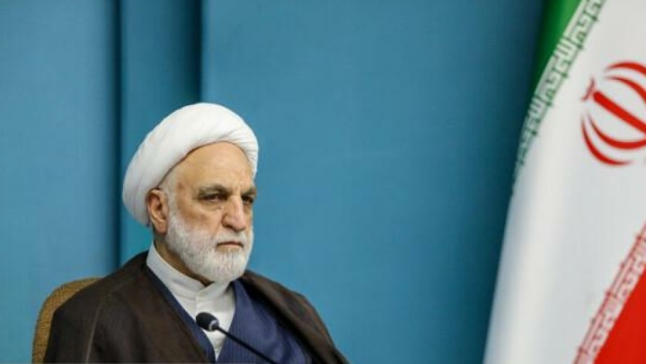 رئیس قوه قضاییه از یک ناحیه دادسرای تهران بازدید کرد