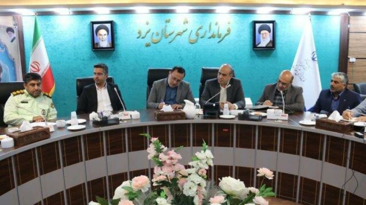 با هرگونه بینظمی در بازار بدون اغماض برخورد میکنیم