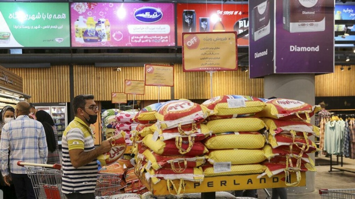 همه فروشگاهها با تمام توان فعال هستند