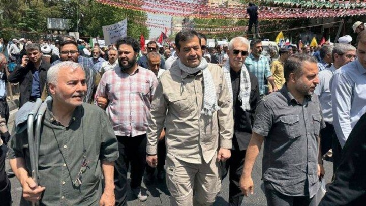 حضور وزیر ورزش در راهپیمایی خشم و نصر تهران