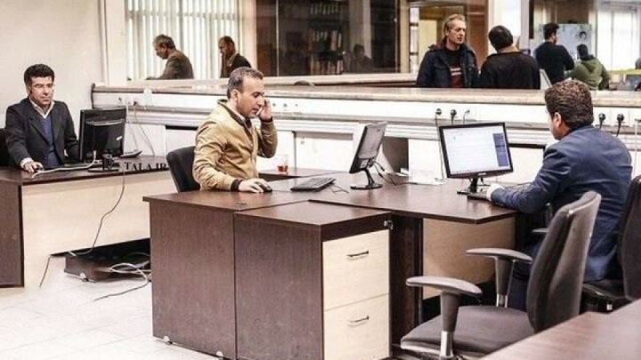 شایعه تعویق حقوق کارمندان دولت تکذیب شد