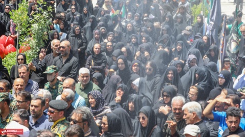 تشییع پیکر مطهر شهید «حسن آقایی» در اراک