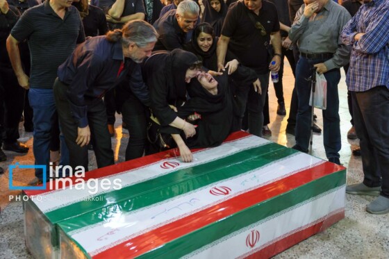 تشییع پیکر شهدای حملات رژیم صهیونیستی در بهشت زهرا (س)
