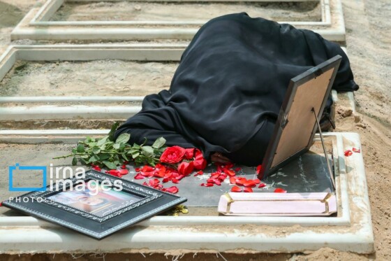 تشییع پیکر شهدای حملات رژیم صهیونیستی در بهشت زهرا (س)