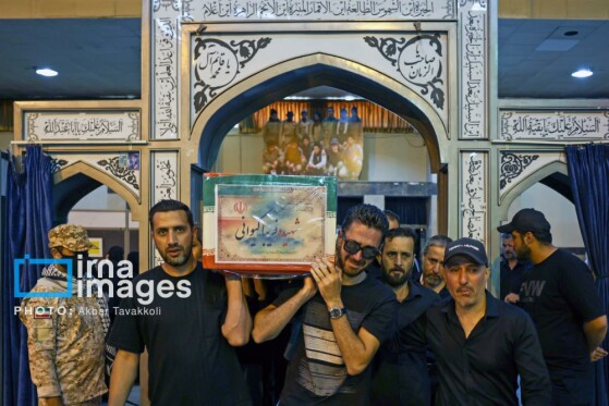 تشییع پیکر شهدای حملات رژیم صهیونیستی در بهشت زهرا (س)