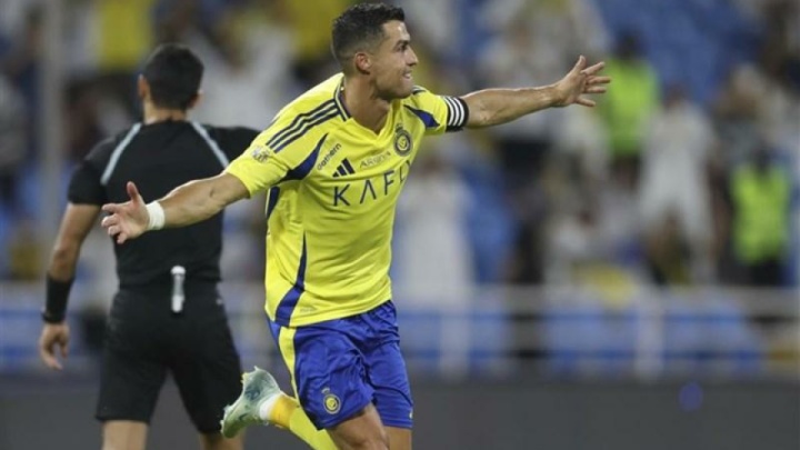 تمدید رونالدو با النصر