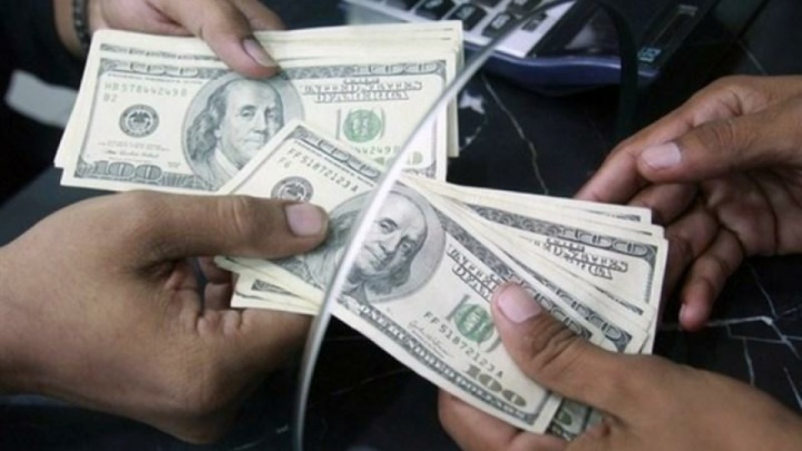 چرا نرخ ارز در طول جنگ از ۹۵ هزار تومان بالاتر نرفت؟