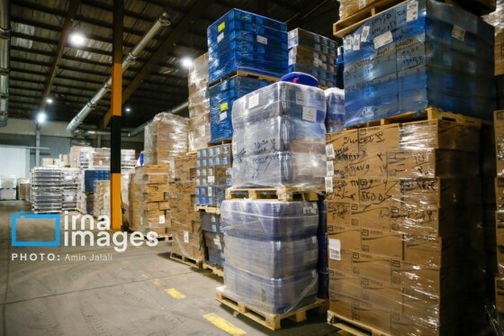 بازدید معاون اول رئیس جمهور از گمرک مهرآباد