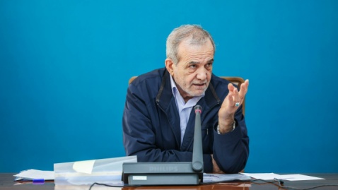 امروز باید قدر مردم را بیش از گذشته بدانیم