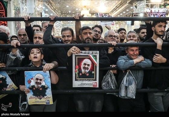 تشییع و خاکسپاری پیکر شهید «حسین سلامی» در حرم عبدالعظیم (ع)