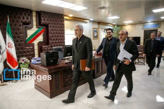 بازدید معاون اول رئیس جمهور از گمرک مهرآباد