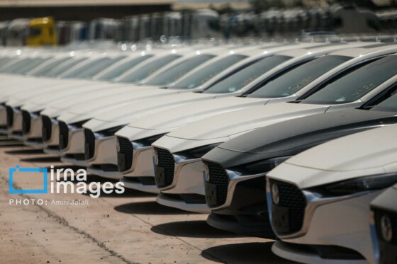 بازدید معاون اول رئیس جمهور از گمرک مهرآباد