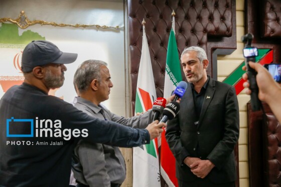 بازدید معاون اول رئیس جمهور از گمرک مهرآباد