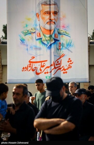 تشییع پیکر سردار شهید امیر علی حاجی زاده