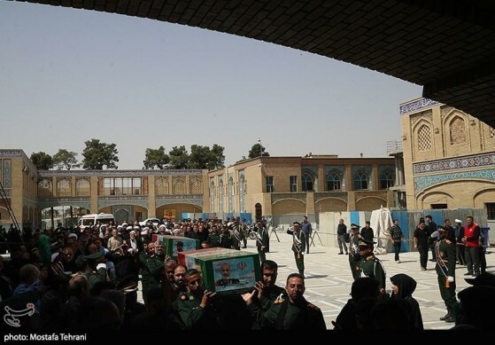 تشییع و خاکسپاری پیکر شهید «حسین سلامی» در حرم عبدالعظیم (ع)