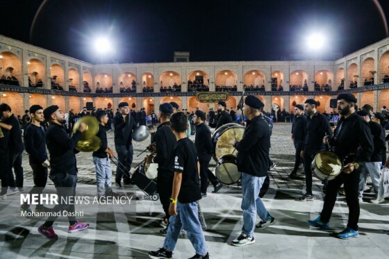 عزاداری شب چهارم محرم در حسینیه مجتهد اردبیلی