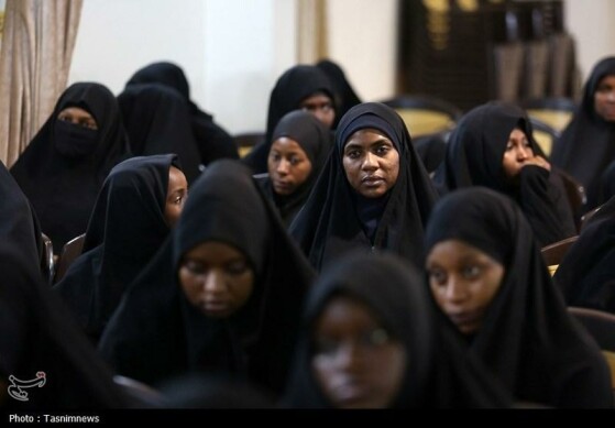 عزاداری نیجریهایها در حرم مطهر حضرت معصومه(س)