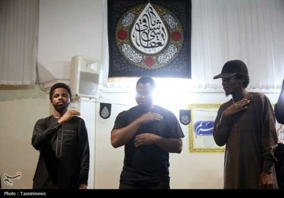 عزاداری نیجریهایها در حرم مطهر حضرت معصومه(س)