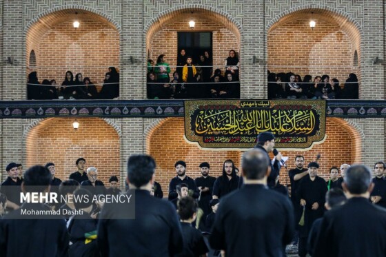 عزاداری شب چهارم محرم در حسینیه مجتهد اردبیلی
