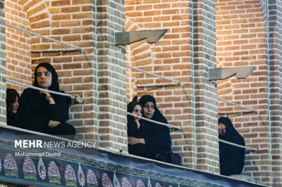 عزاداری شب چهارم محرم در حسینیه مجتهد اردبیلی