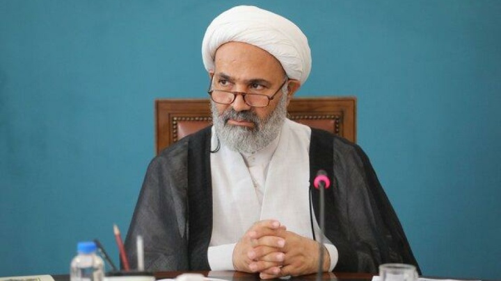 وزارت آموزش و پرورش دریافت شهریههای غیرمجاز در مدارس غیر دولتی را پیگیری کند