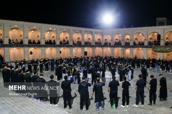 عزاداری شب چهارم محرم در حسینیه مجتهد اردبیلی