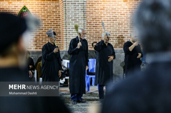 عزاداری شب چهارم محرم در حسینیه مجتهد اردبیلی