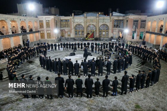 عزاداری شب چهارم محرم در حسینیه مجتهد اردبیلی