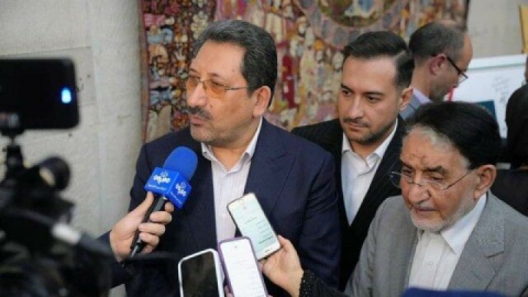 تعیین قیمت جدید خودرو با نظر شورای رقابت و سازمان حمایت/ کاهش نسبی به‌دلیل صلاحدید ستاد تنظیم بازار