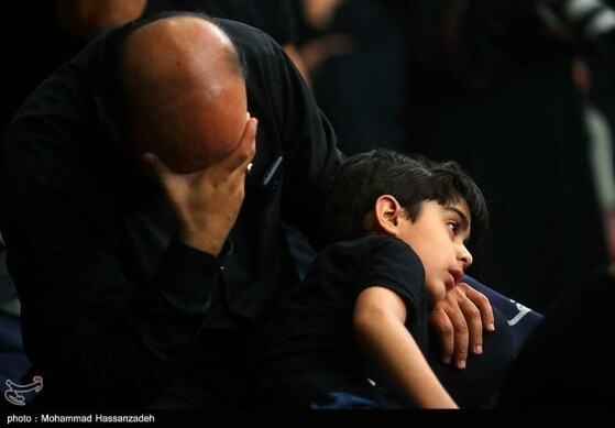 عزاداری اباعبدالله الحسین(ع) در حسینیه سادات اخوی