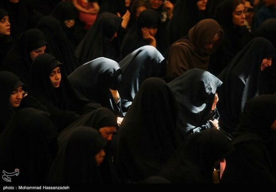 عزاداری اباعبدالله الحسین(ع) در حسینیه سادات اخوی