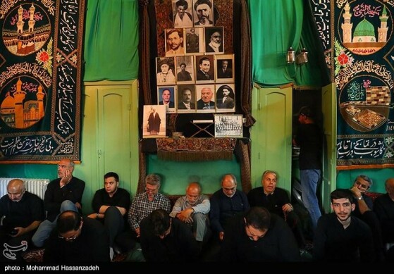 عزاداری اباعبدالله الحسین(ع) در حسینیه سادات اخوی