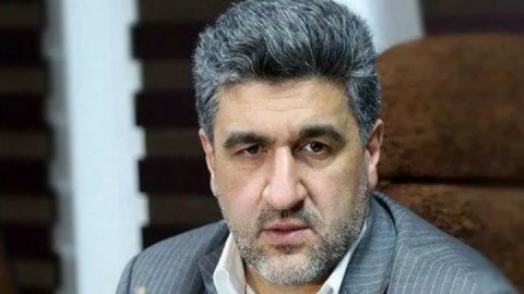 وزیر اقتصاد و رییس کل بانک مرکزی از بورس حمایت می کنند