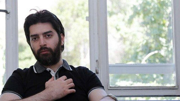 پیکر بامداد بیات بر دوش دوستانش به خانه ابدی بدرقه شد