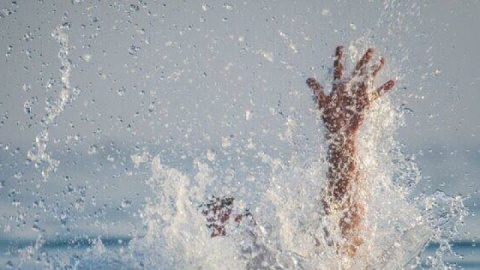 دریای خزر جان ۲ نفر را گرفت