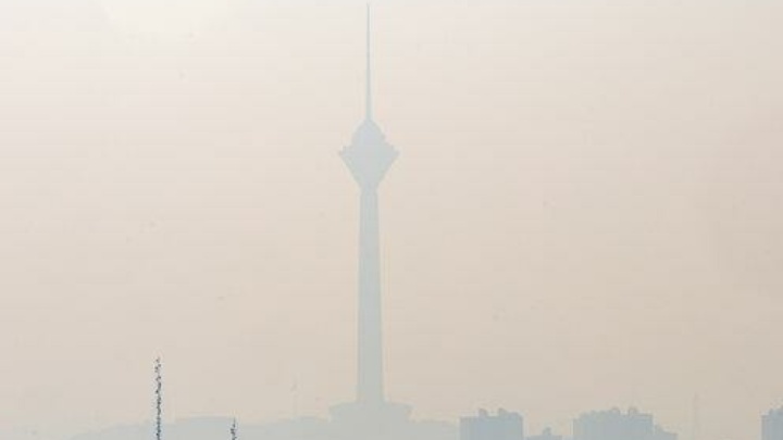 وضعیت هوای تهران نارنجی و آلوده است