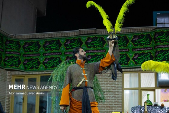 تعزیه‌خوانی دهه اول محرم در منزل شهید عباس بابایی