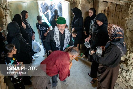 آیین سنتی علمگردانی در روستای تاریخی هزاوه