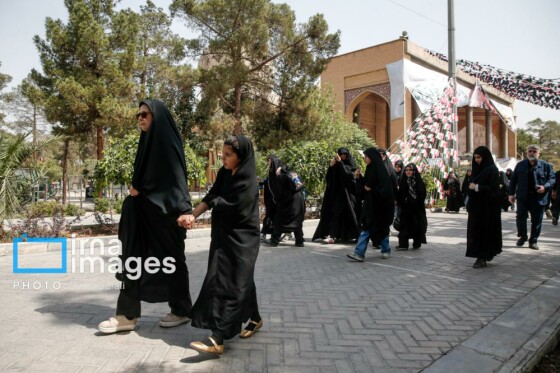 حضور جامعه ورزش بر مزار شهدای حمله رژیم صهیونیستی