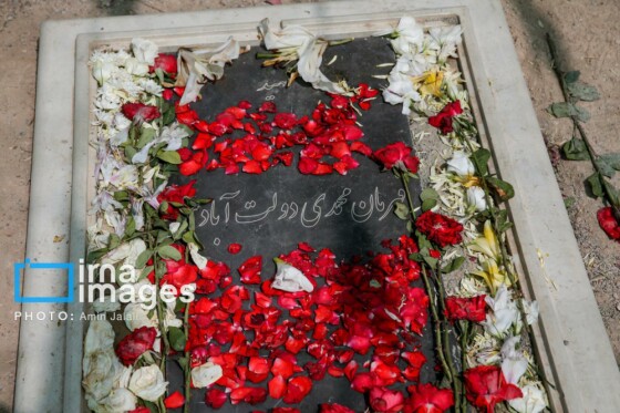 حضور جامعه ورزش بر مزار شهدای حمله رژیم صهیونیستی