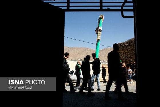 آیین سنتی علمگردانی در روستای تاریخی هزاوه