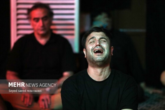 مراسم عزاداری شب هشتم محرم در امامزاده سید ناصرالدین(ع)