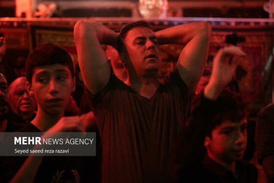 مراسم عزاداری شب هشتم محرم در امامزاده سید ناصرالدین(ع)