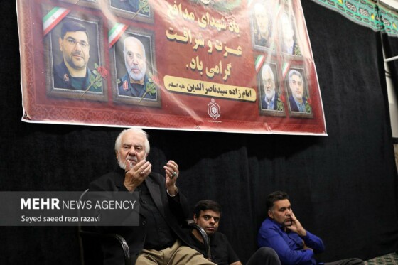 مراسم عزاداری شب هشتم محرم در امامزاده سید ناصرالدین(ع)