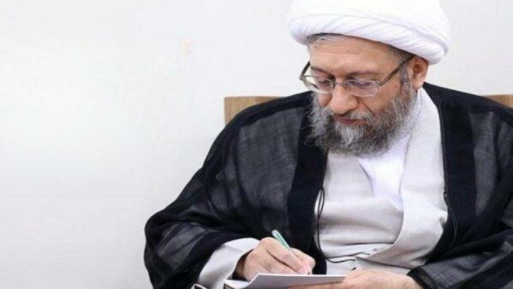 آملی لاریجانی: پیوند با ولایت در فرهنگ شیعه امری صوری نیست