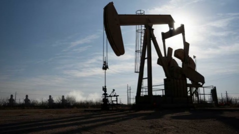 تصمیم غیرمنتظره اوپک‌پلاس، نفت را غافلگیر کرد