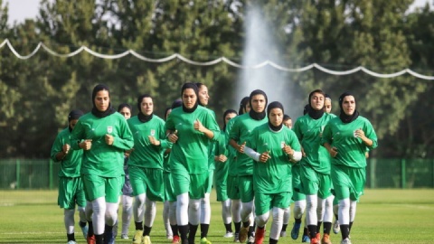 اعزام تیم ملی فوتبال زنان ایران به اردن