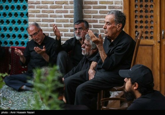 مراسم روضه اباعبدالله الحسین (ع)در خانه تاریخی نبوی قزوین