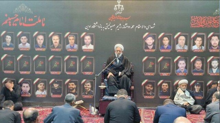 مذاکرهای که همزمان با حمله به خاک کشور انجام شود مورد قبول اسلام نیست